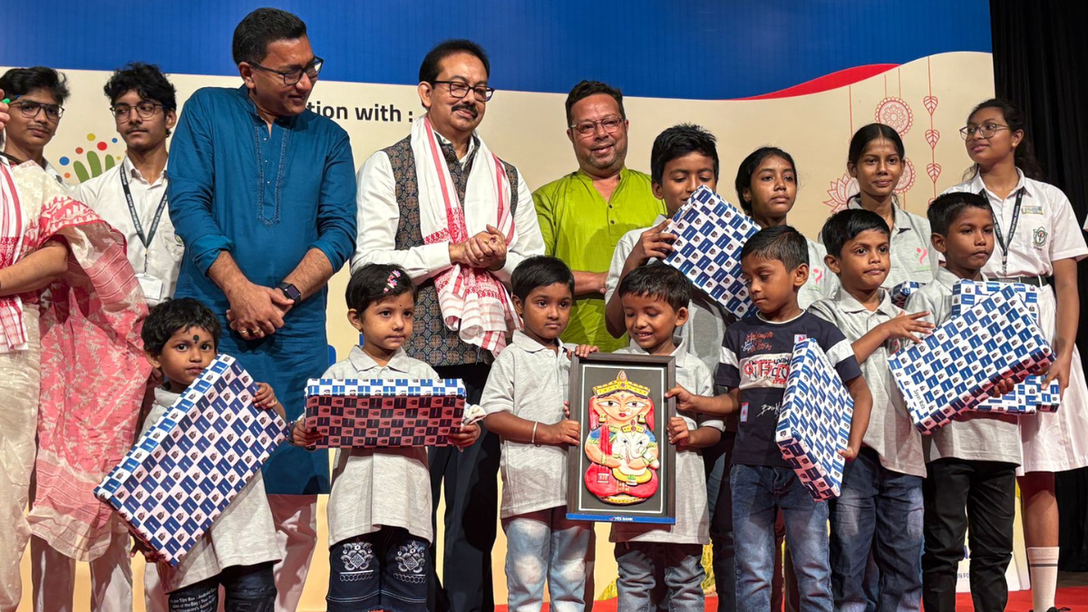 Satyam Roychowdhury Foundation and Rotary Club of Calcutta Metropolitan East PNN
